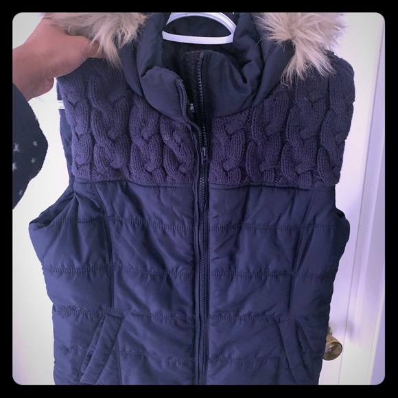 Vest - Picture 1 of 1